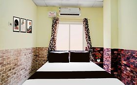 Collection O Ganeshguri Nayanpur Formerly Rainbow Residency